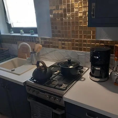 Кемпинг Szmerkowa Chatynka Z Kominkiem I Jacuzzi W Karkonoszach Любавка