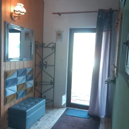 Кемпинг Szmerkowa Chatynka Z Kominkiem I Jacuzzi W Karkonoszach *