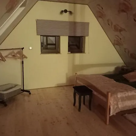 Szmerkowa Chatynka Z Kominkiem I Jacuzzi W Karkonoszach Campingplads