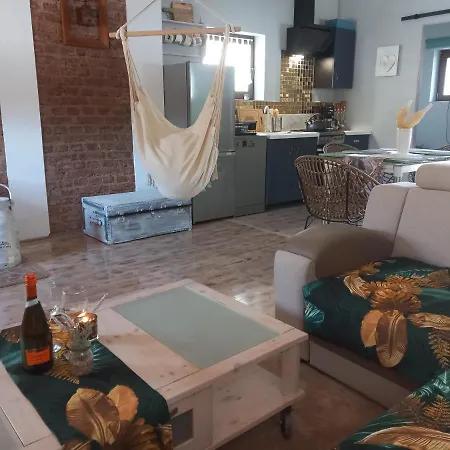 Кемпинг Szmerkowa Chatynka Z Kominkiem I Jacuzzi W Karkonoszach