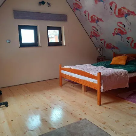 Szmerkowa Chatynka Z Kominkiem I Jacuzzi W Karkonoszach *