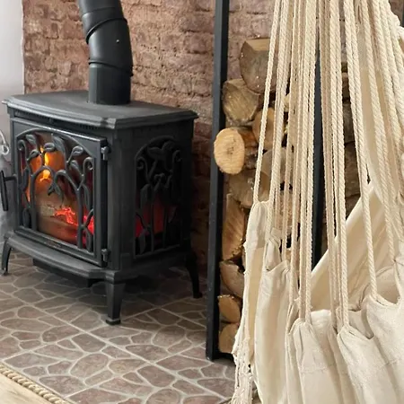 Szmerkowa Chatynka Z Kominkiem I Jacuzzi W Karkonoszach Кемпинг *