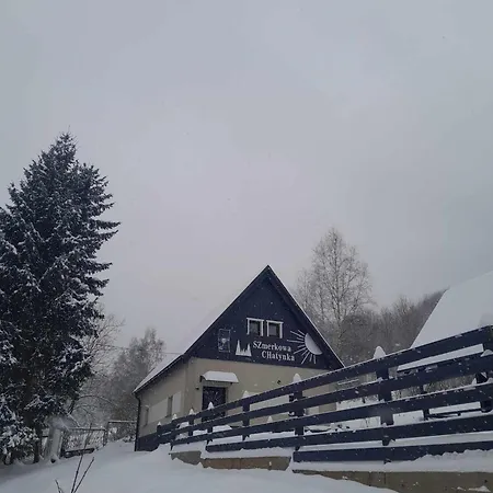キャンプ場 Szmerkowa Chatynka Z Kominkiem I Jacuzzi W Karkonoszach ルバフカ