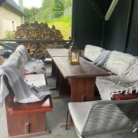 Szmerkowa Chatynka Z Kominkiem I Jacuzzi W Karkonoszach * Любавка