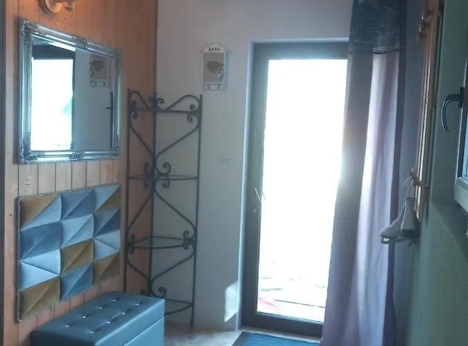 Campingplatz Szmerkowa Chatynka Z Kominkiem I Jacuzzi W Karkonoszach *