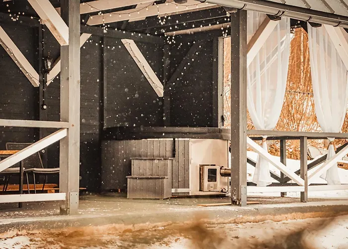 Szmerkowa Chatynka Z Kominkiem I Jacuzzi W Karkonoszach *