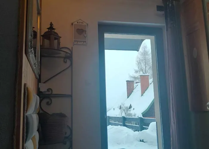 Szmerkowa Chatynka Z Kominkiem I Jacuzzi W Karkonoszach Lubawka